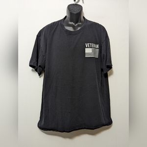 Men's Iraq Veteran T-shirt Size 2XL Black and White